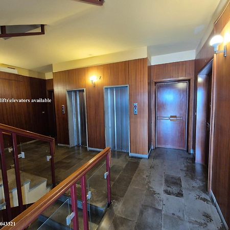 Front Beach Apartment - 3 Bedrooms Bari Exterior foto