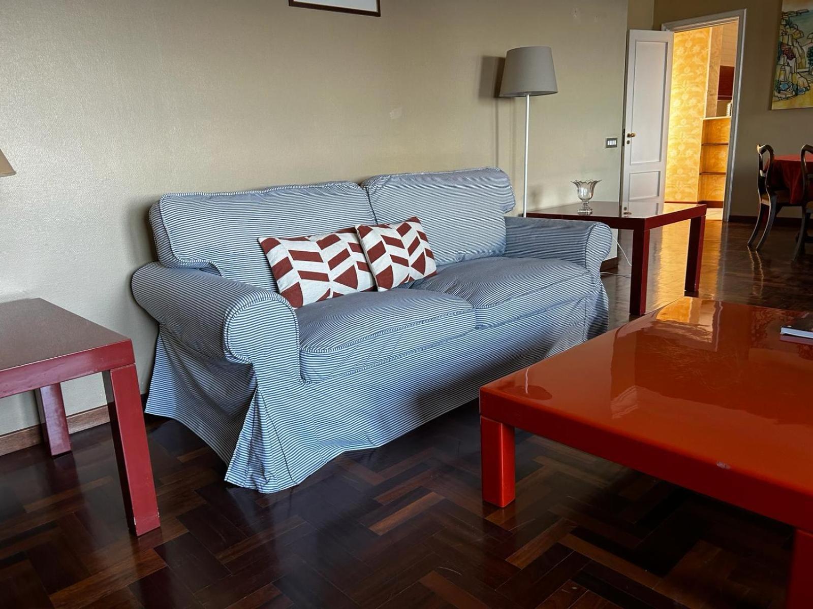 Front Beach Apartment - 3 Bedrooms Bari Exterior foto