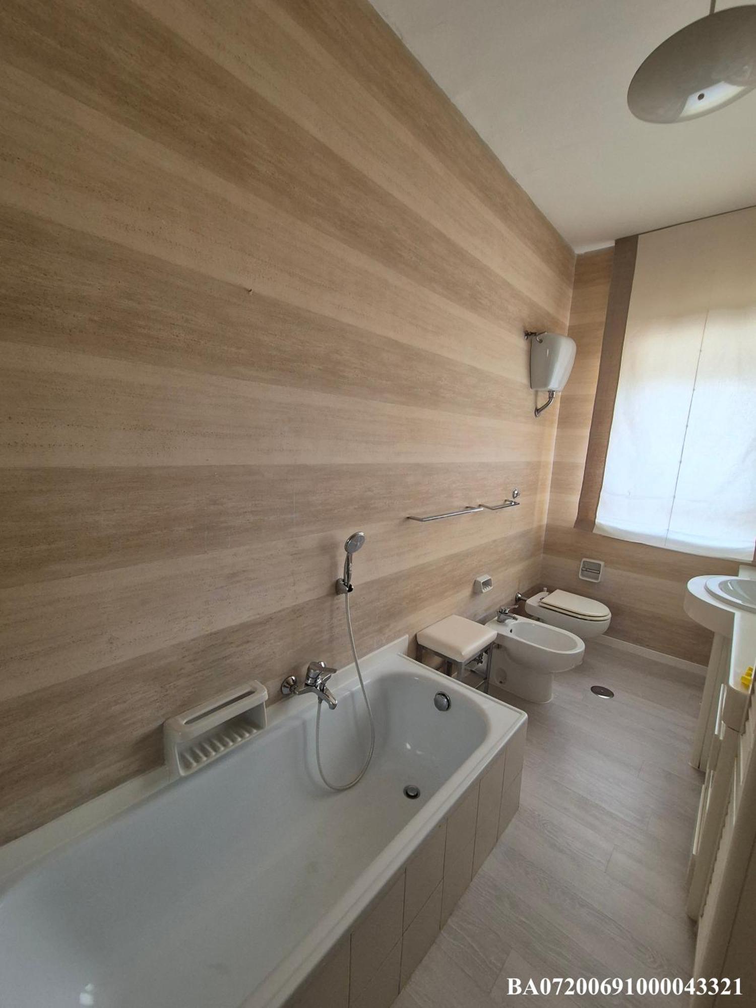 Front Beach Apartment - 3 Bedrooms Bari Exterior foto